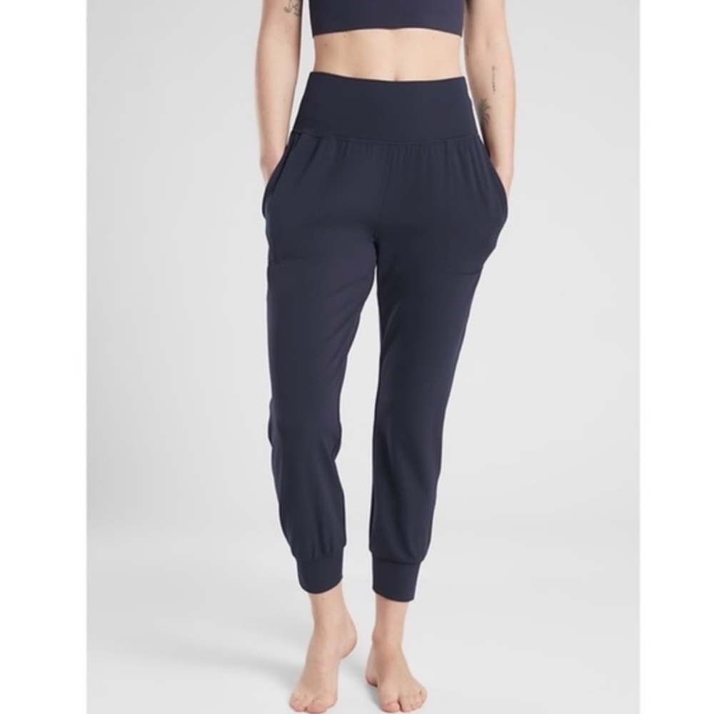 Athleta Cruise Joggers